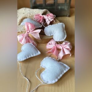 Valentine’s Day Garland Velvet Bows, Felt Hearts Soft Pink, White & Gold Decor